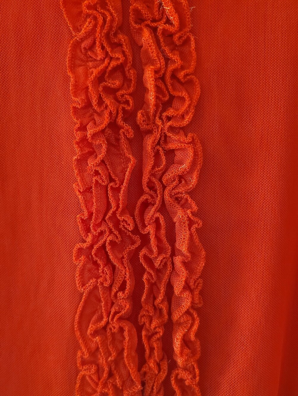 Vintage Old Navy Ruffled Front Sleeveless Blouse